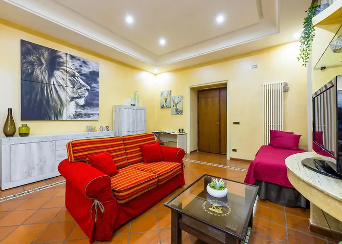 Yellow City Apartment By Wonderful Italy