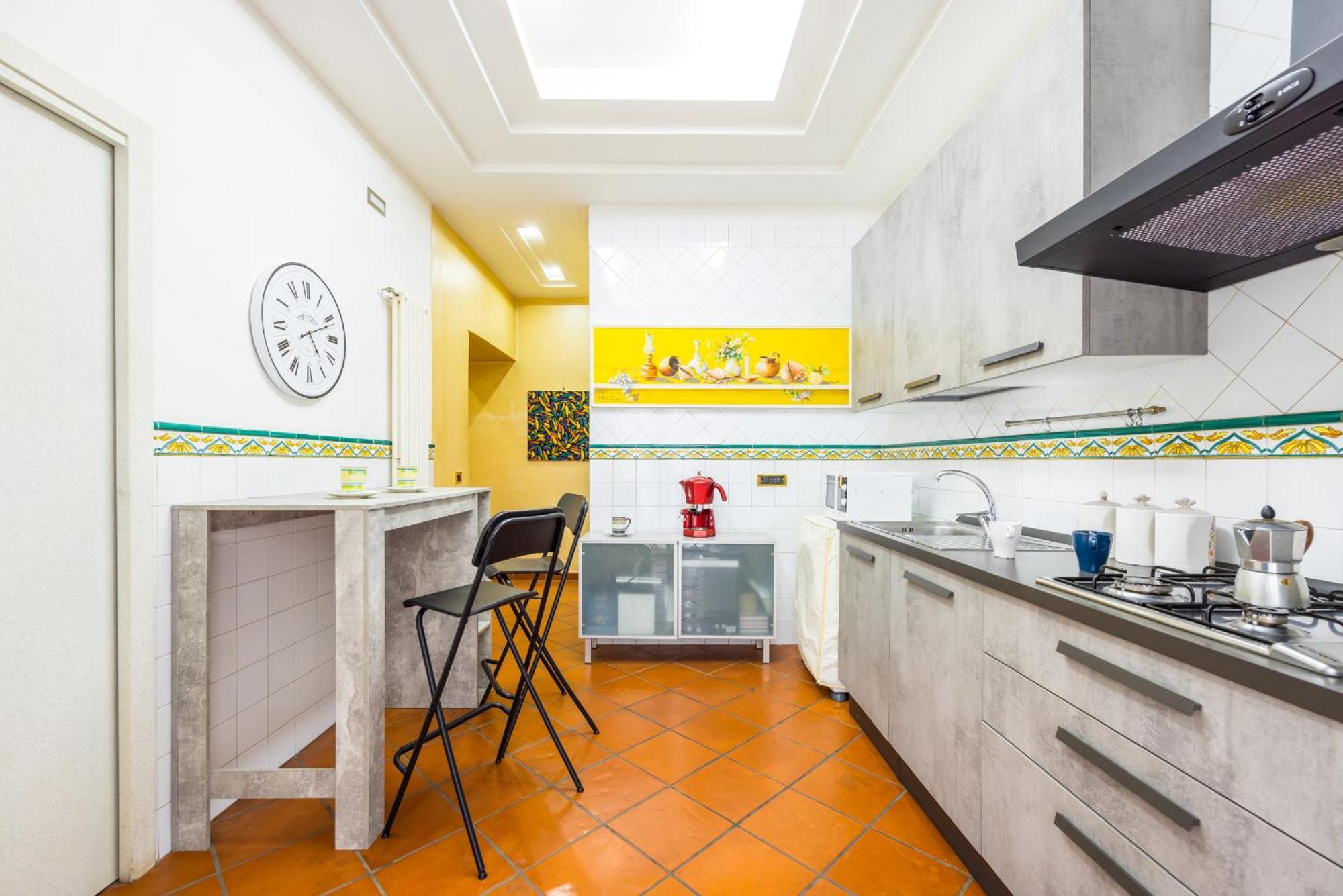 Yellow By Wonderful Italy Apartment Naples